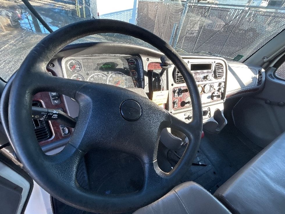 Medium Duty Box Truck-Light and Medium Duty Trucks-Freightliner-2019-M2-North Bergen-NJ-222,106\n\t\tmiles-$ 42,500 - Image 17