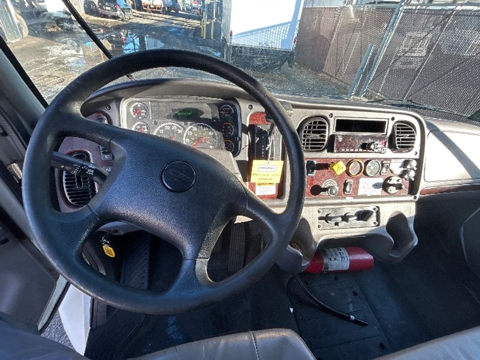 Medium Duty Box Truck-Light and Medium Duty Trucks-Freightliner-2019-M2-North Bergen-NJ-222,106\n\t\tmiles-$ 42,500 - Image 18