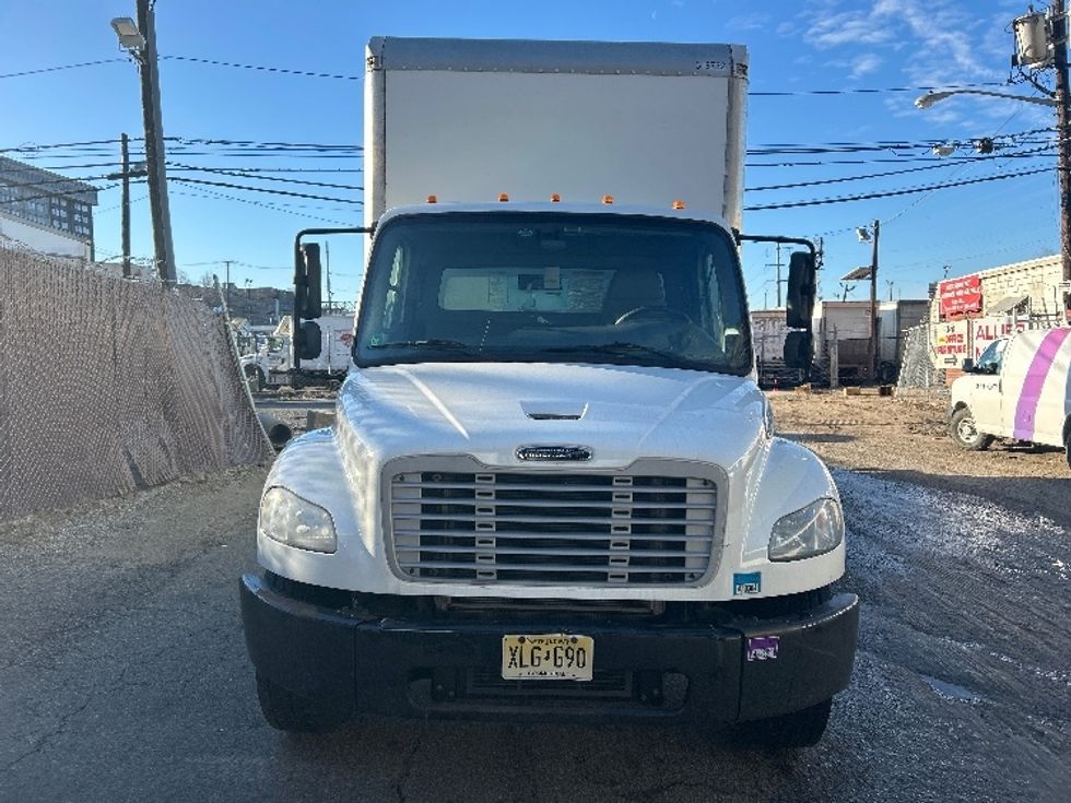 Medium Duty Box Truck-Light and Medium Duty Trucks-Freightliner-2019-M2-North Bergen-NJ-222,106\n\t\tmiles-$ 42,500 - Image 2