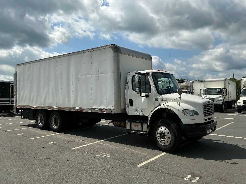 Medium Duty Box Truck-Light and Medium Duty Trucks-Freightliner-2019-M2-North Bergen-NJ-235,739\n\t\tmiles-$ 43,500 - Image 1