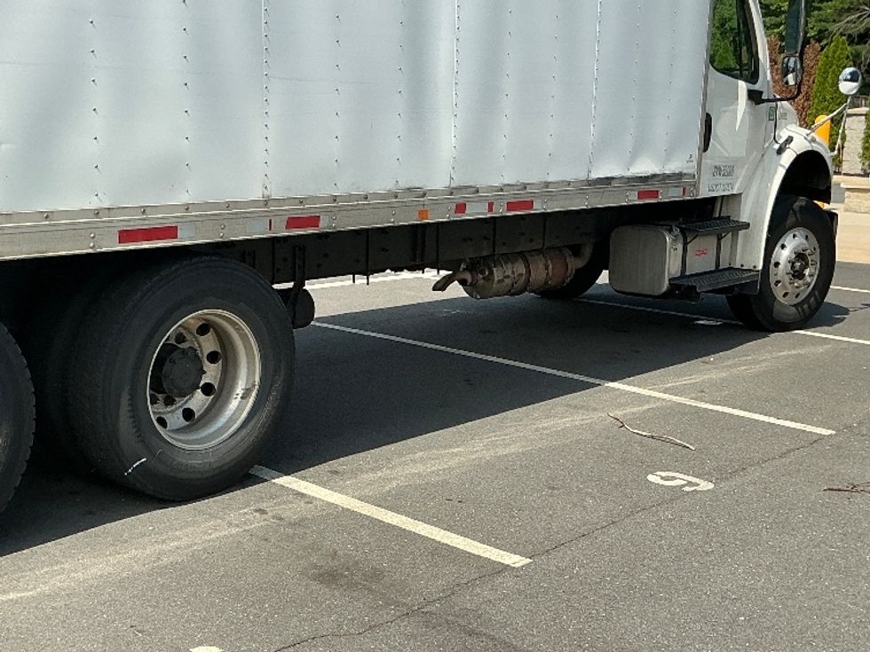 Medium Duty Box Truck-Light and Medium Duty Trucks-Freightliner-2019-M2-North Bergen-NJ-235,739\n\t\tmiles-$ 43,500 - Image 14