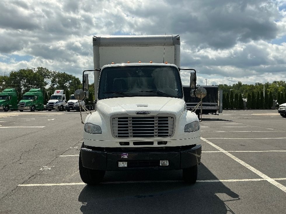 Medium Duty Box Truck-Light and Medium Duty Trucks-Freightliner-2019-M2-North Bergen-NJ-235,739\n\t\tmiles-$ 43,500 - Image 2