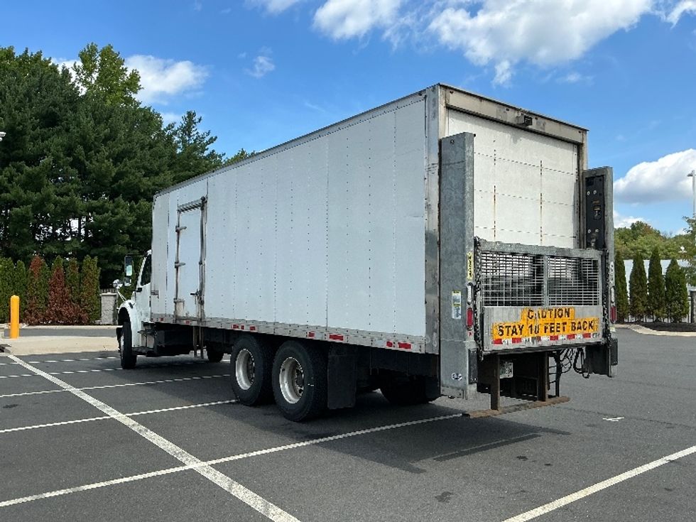 Medium Duty Box Truck-Light and Medium Duty Trucks-Freightliner-2019-M2-North Bergen-NJ-235,739\n\t\tmiles-$ 43,500 - Image 6
