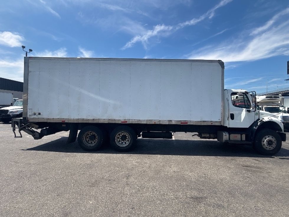 Medium Duty Box Truck-Light and Medium Duty Trucks-Freightliner-2019-M2-North Bergen-NJ-263,828\n\t\tmiles-$ 43,750 - Image 15