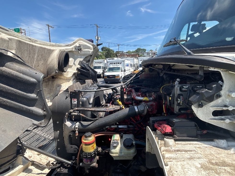 Medium Duty Box Truck-Light and Medium Duty Trucks-Freightliner-2019-M2-North Bergen-NJ-263,828\n\t\tmiles-$ 43,750 - Image 24