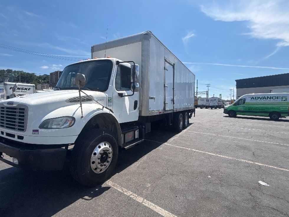 Medium Duty Box Truck-Light and Medium Duty Trucks-Freightliner-2019-M2-North Bergen-NJ-263,828\n\t\tmiles-$ 43,750 - Image 3