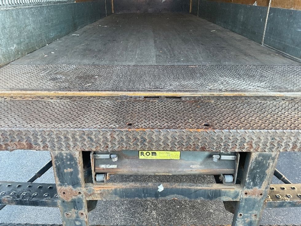 Medium Duty Box Truck-Light and Medium Duty Trucks-Freightliner-2019-M2-Norton-MA-146,293\n\t\tmiles-$ 58,000 - Image 10