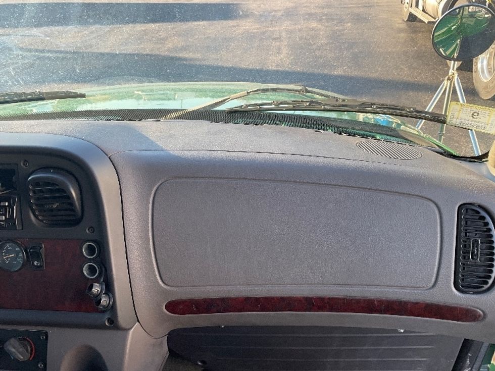 Medium Duty Box Truck-Light and Medium Duty Trucks-Freightliner-2019-M2-Norton-MA-146,293\n\t\tmiles-$ 58,000 - Image 21