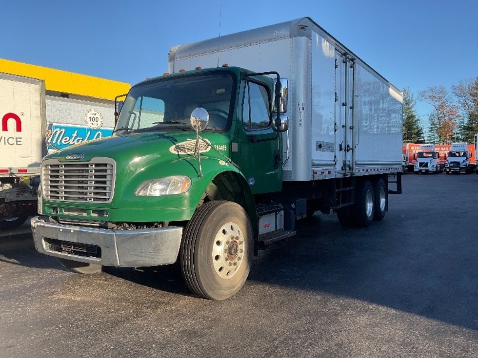 Medium Duty Box Truck-Light and Medium Duty Trucks-Freightliner-2019-M2-Norton-MA-146,293\n\t\tmiles-$ 58,000 - Image 3