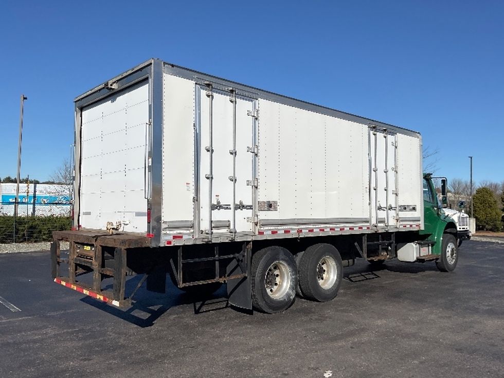 Medium Duty Box Truck-Light and Medium Duty Trucks-Freightliner-2019-M2-Norton-MA-149,369\n\t\tmiles-$ 57,750 - Image 13