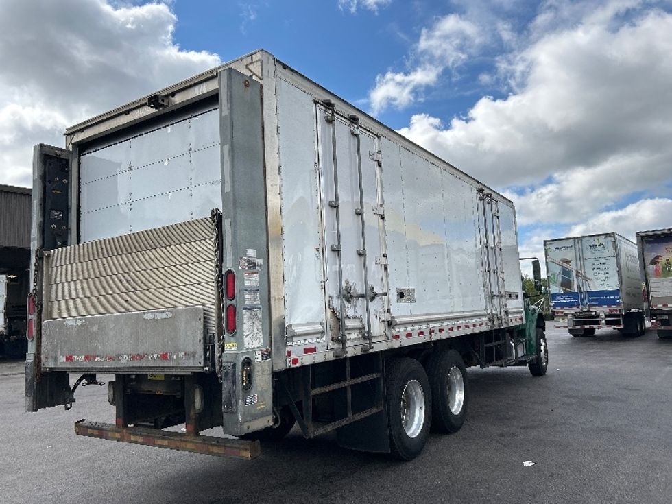 2019 Freightliner M2 106 Medium Duty photo 12