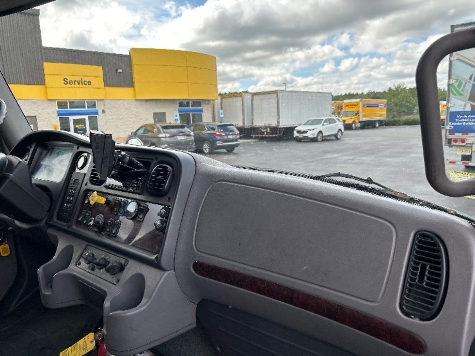 2019 Freightliner M2 106 Medium Duty photo 20