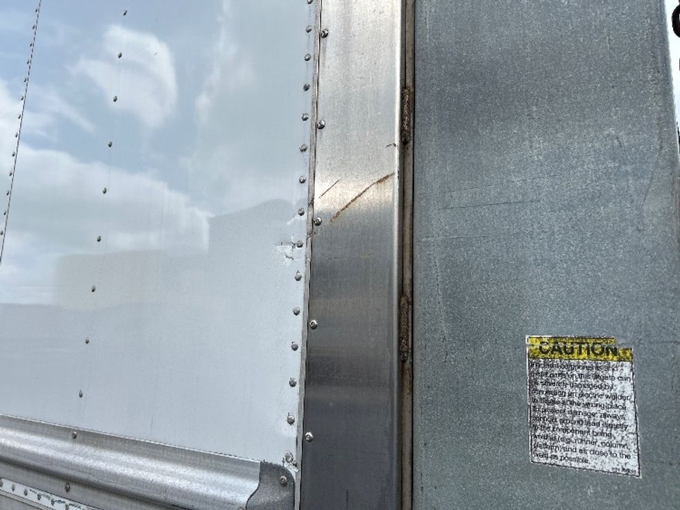 Medium Duty Box Truck-Light and Medium Duty Trucks-Freightliner-2019-M2-Norton-MA-151,423\n\t\tmiles-$ 60,000 - Image 26