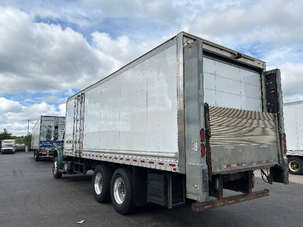 2019 Freightliner M2 106 Medium Duty photo 6