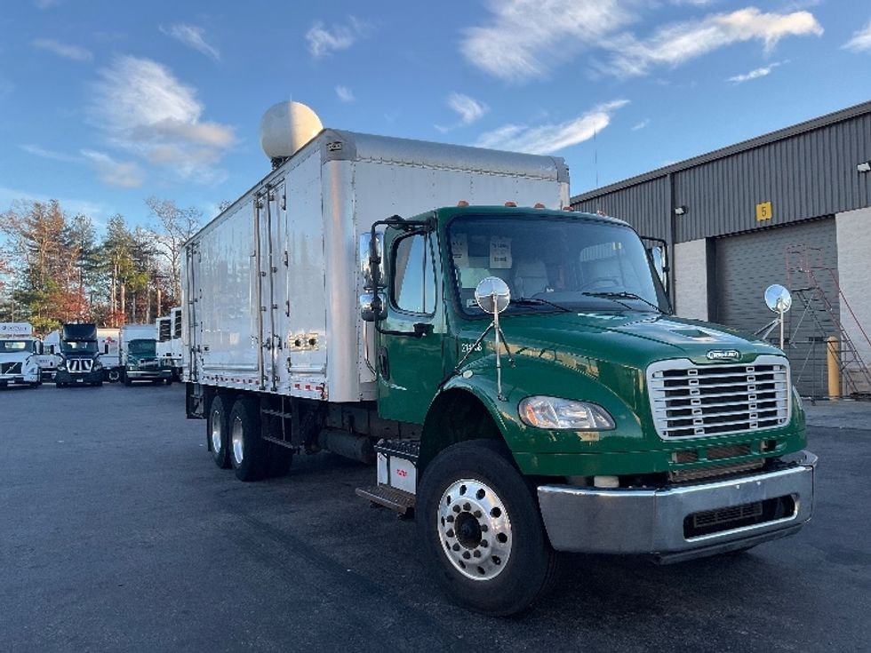 Medium Duty Box Truck-Light and Medium Duty Trucks-Freightliner-2019-M2-Norton-MA-154,127\n\t\tmiles-$ 57,000 - Image 1