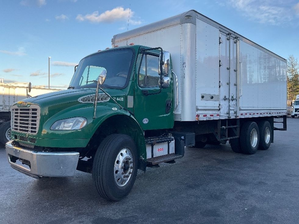 Medium Duty Box Truck-Light and Medium Duty Trucks-Freightliner-2019-M2-Norton-MA-154,127\n\t\tmiles-$ 57,000 - Image 3