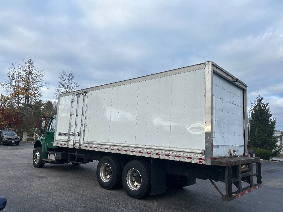 Medium Duty Box Truck-Light and Medium Duty Trucks-Freightliner-2019-M2-Norton-MA-154,280\n\t\tmiles-$ 56,000 - Image 6