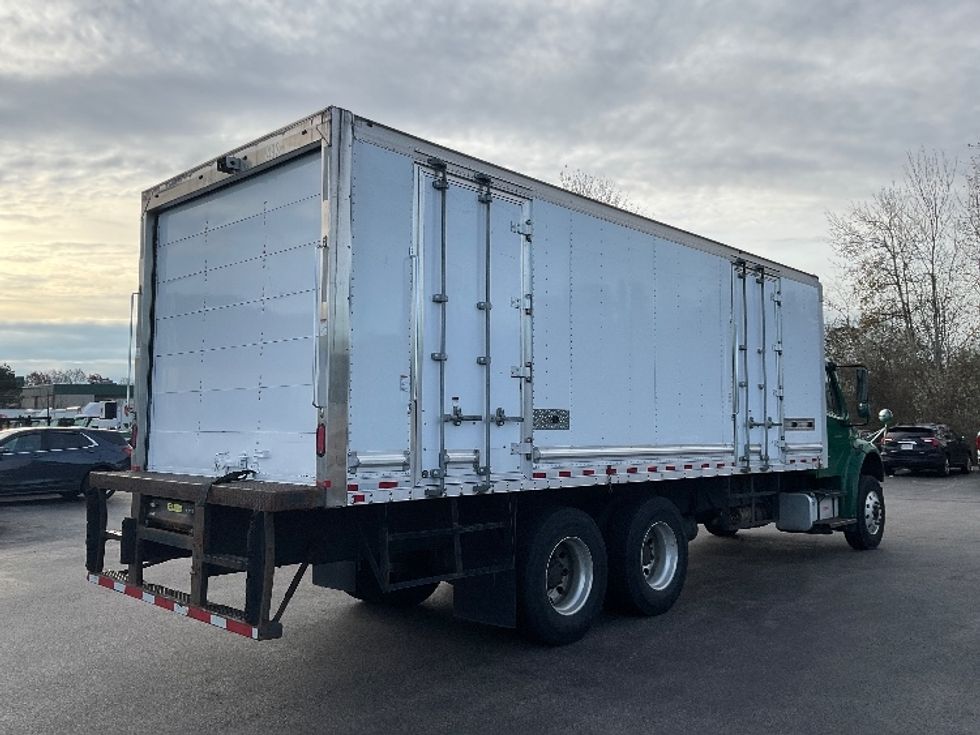 Medium Duty Box Truck-Light and Medium Duty Trucks-Freightliner-2019-M2-Norton-MA-154,320\n\t\tmiles-$ 57,000 - Image 13