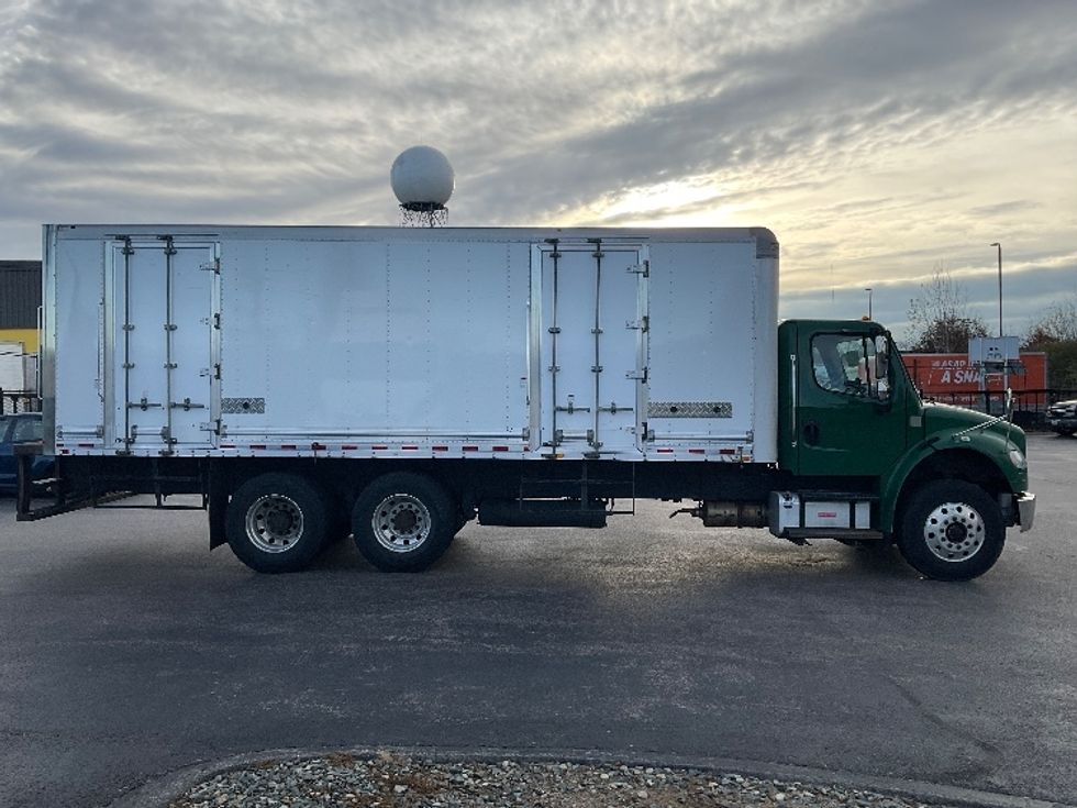 Medium Duty Box Truck-Light and Medium Duty Trucks-Freightliner-2019-M2-Norton-MA-154,320\n\t\tmiles-$ 57,000 - Image 15