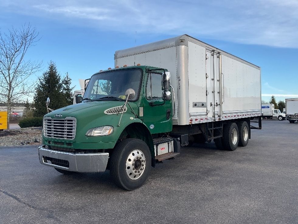 Medium Duty Box Truck-Light and Medium Duty Trucks-Freightliner-2019-M2-Norton-MA-154,320\n\t\tmiles-$ 57,000 - Image 3