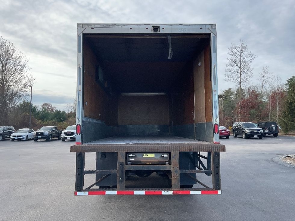 Medium Duty Box Truck-Light and Medium Duty Trucks-Freightliner-2019-M2-Norton-MA-154,320\n\t\tmiles-$ 57,000 - Image 8