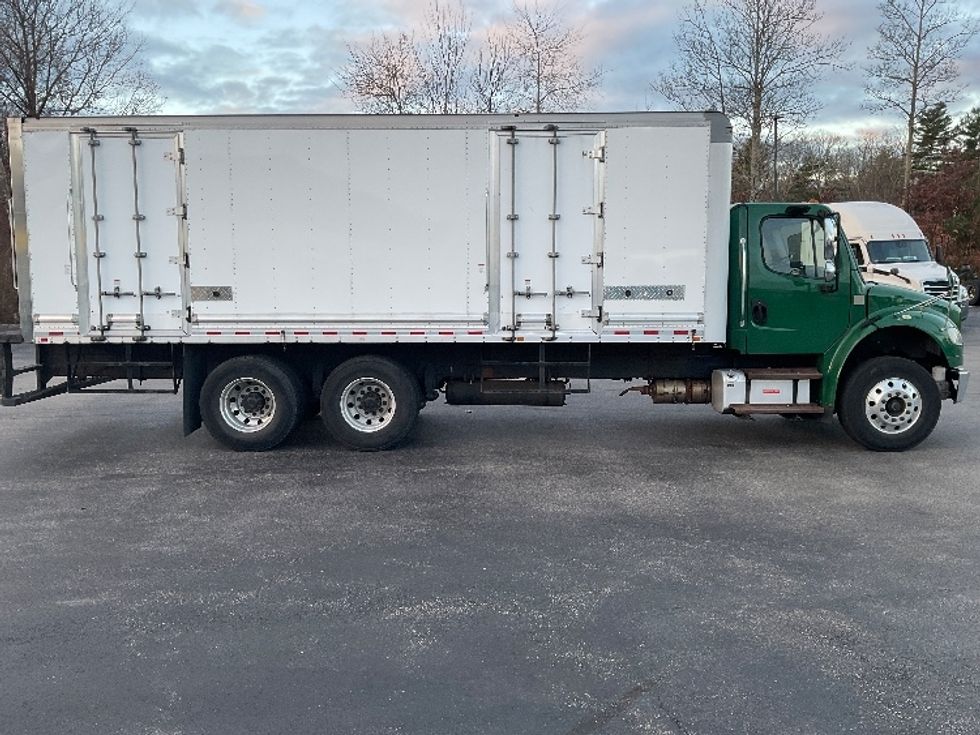 Medium Duty Box Truck-Light and Medium Duty Trucks-Freightliner-2019-M2-Norton-MA-154,618\n\t\tmiles-$ 57,000 - Image 14