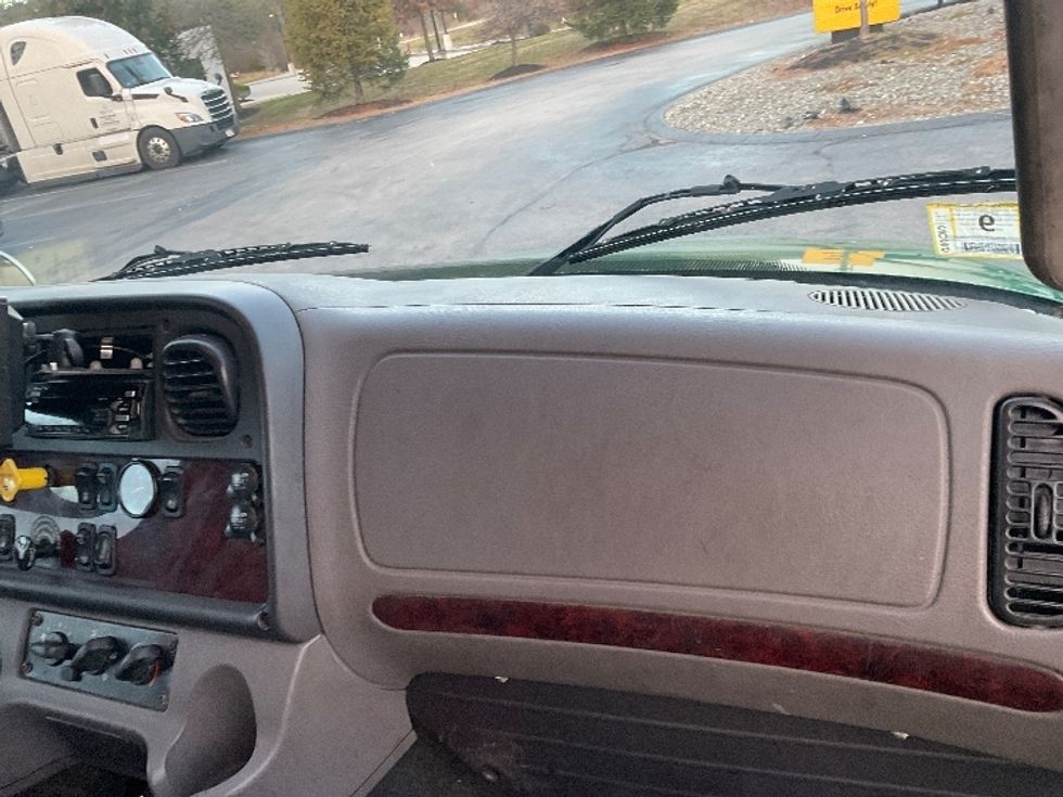 Medium Duty Box Truck-Light and Medium Duty Trucks-Freightliner-2019-M2-Norton-MA-154,618\n\t\tmiles-$ 57,000 - Image 20