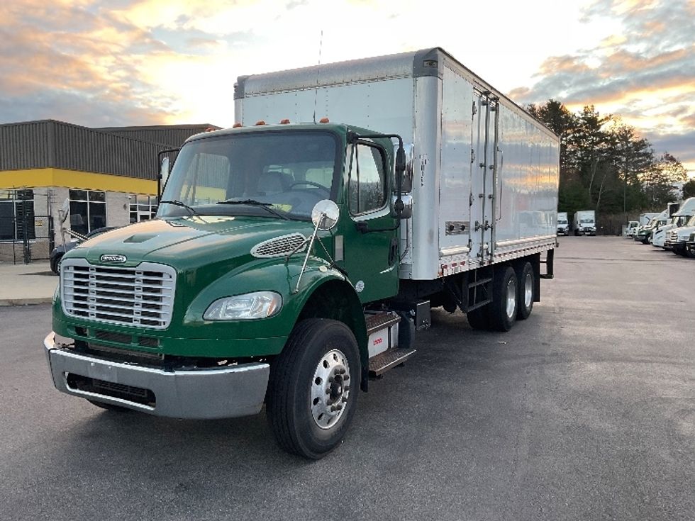 Medium Duty Box Truck-Light and Medium Duty Trucks-Freightliner-2019-M2-Norton-MA-154,618\n\t\tmiles-$ 57,000 - Image 3