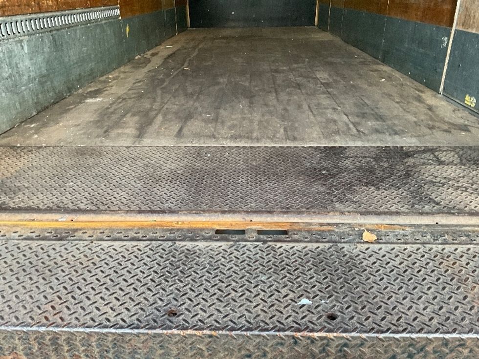 Medium Duty Box Truck-Light and Medium Duty Trucks-Freightliner-2019-M2-Norton-MA-154,618\n\t\tmiles-$ 57,000 - Image 9