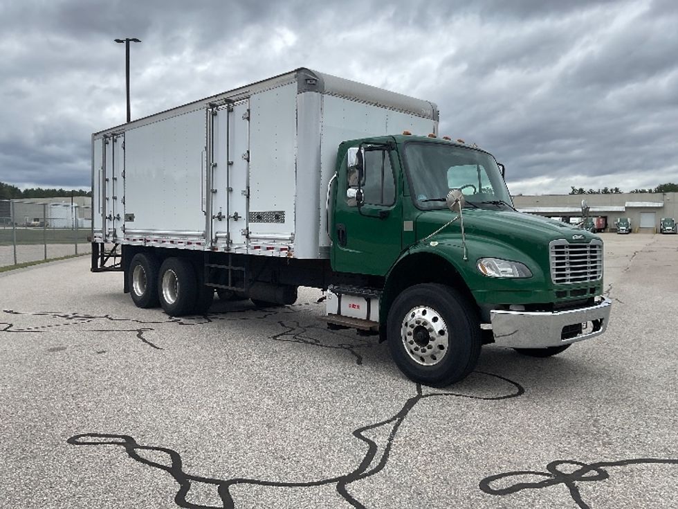 Medium Duty Box Truck-Light and Medium Duty Trucks-Freightliner-2019-M2-Norton-MA-154,766\n\t\tmiles-$ 57,000 - Image 1