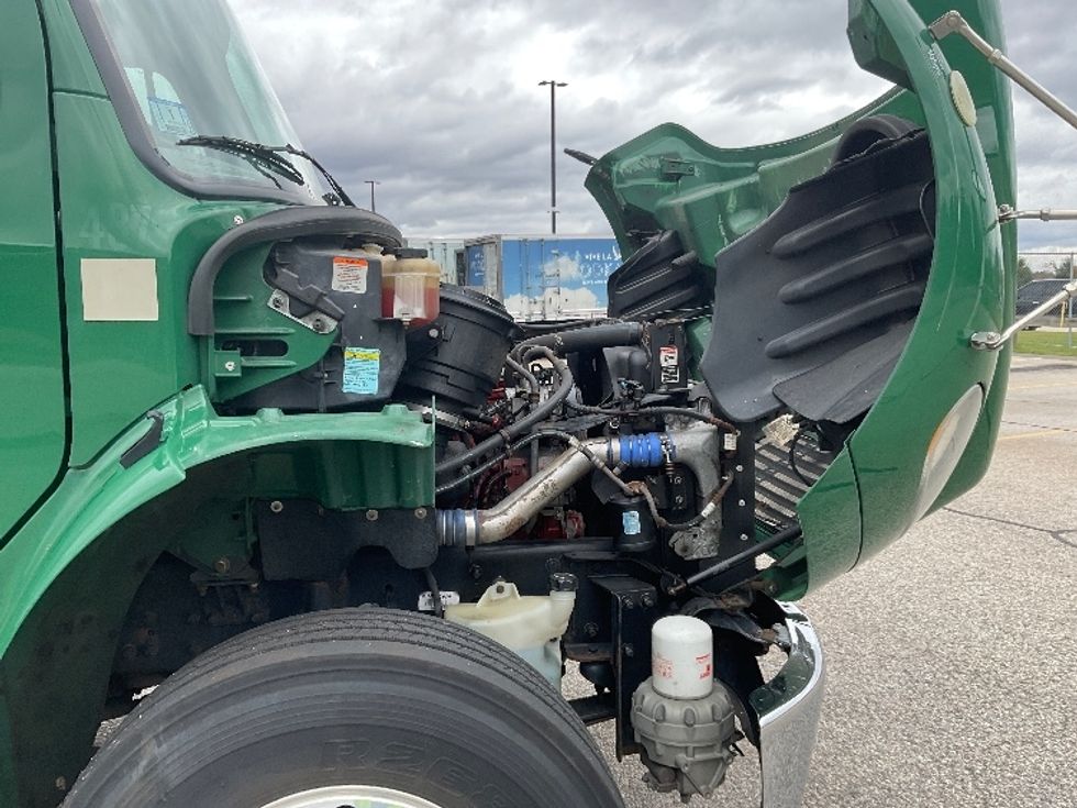 Medium Duty Box Truck-Light and Medium Duty Trucks-Freightliner-2019-M2-Norton-MA-154,766\n\t\tmiles-$ 57,000 - Image 22