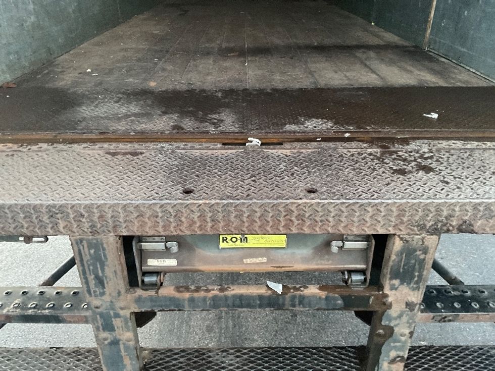 Medium Duty Box Truck-Light and Medium Duty Trucks-Freightliner-2019-M2-Norton-MA-154,889\n\t\tmiles-$ 56,750 - Image 10