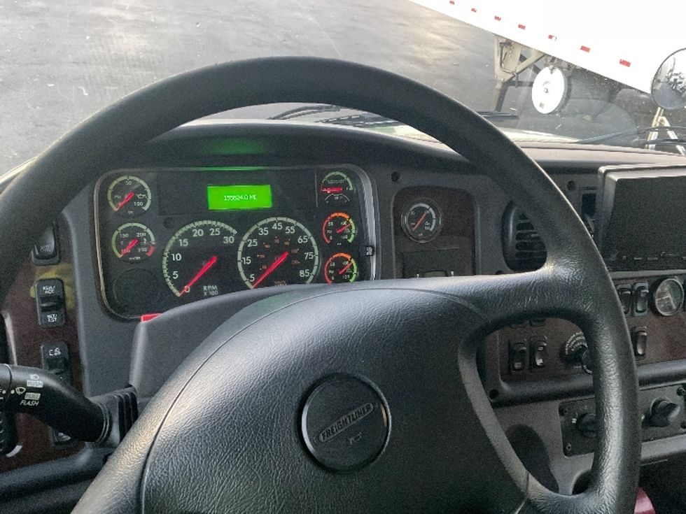 Medium Duty Box Truck-Light and Medium Duty Trucks-Freightliner-2019-M2-Norton-MA-154,889\n\t\tmiles-$ 56,750 - Image 18