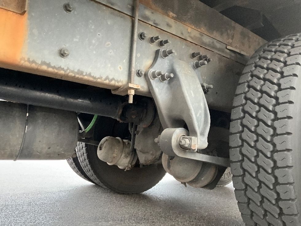 Medium Duty Box Truck-Light and Medium Duty Trucks-Freightliner-2019-M2-Norton-MA-154,896\n\t\tmiles-$ 56,750 - Image 5