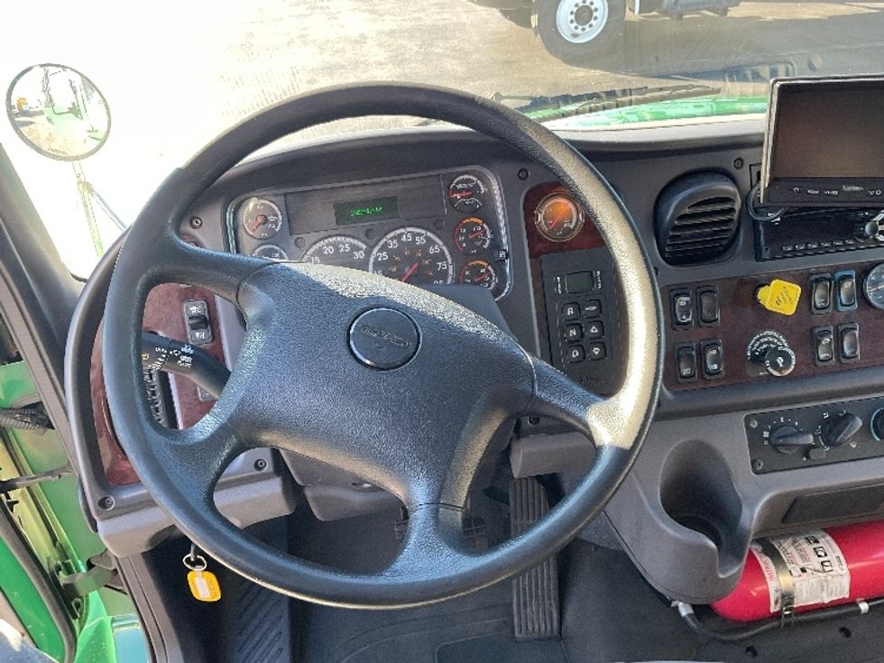 Medium Duty Box Truck-Light and Medium Duty Trucks-Freightliner-2019-M2-Norton-MA-156,019\n\t\tmiles-$ 56,750 - Image 15