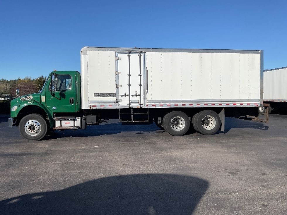 Medium Duty Box Truck-Light and Medium Duty Trucks-Freightliner-2019-M2-Norton-MA-156,019\n\t\tmiles-$ 56,750 - Image 4