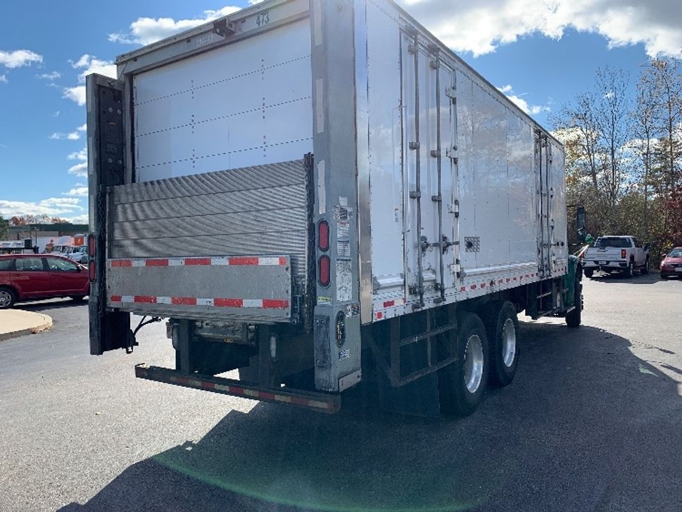 Medium Duty Box Truck-Light and Medium Duty Trucks-Freightliner-2019-M2-Norton-MA-157,126\n\t\tmiles-$ 59,250 - Image 13