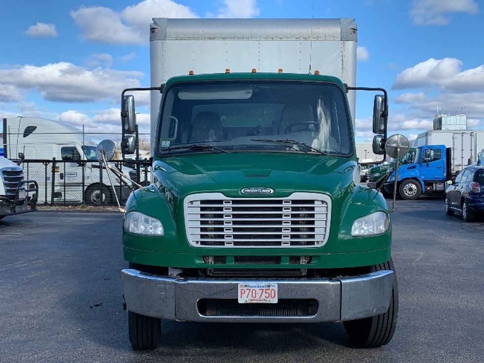 Medium Duty Box Truck-Light and Medium Duty Trucks-Freightliner-2019-M2-Norton-MA-157,126\n\t\tmiles-$ 59,250 - Image 2