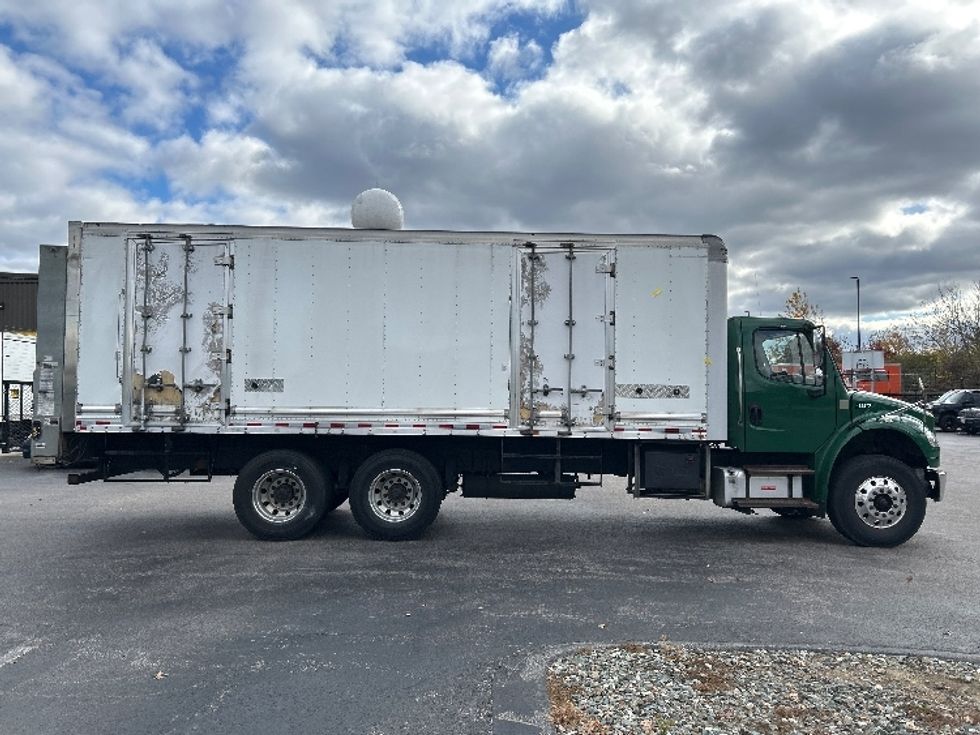 Medium Duty Box Truck-Light and Medium Duty Trucks-Freightliner-2019-M2-Norton-MA-159,497\n\t\tmiles-$ 59,000 - Image 15