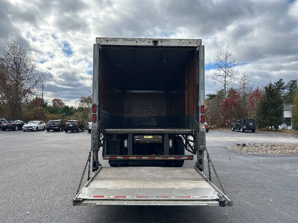 Medium Duty Box Truck-Light and Medium Duty Trucks-Freightliner-2019-M2-Norton-MA-159,497\n\t\tmiles-$ 59,000 - Image 8