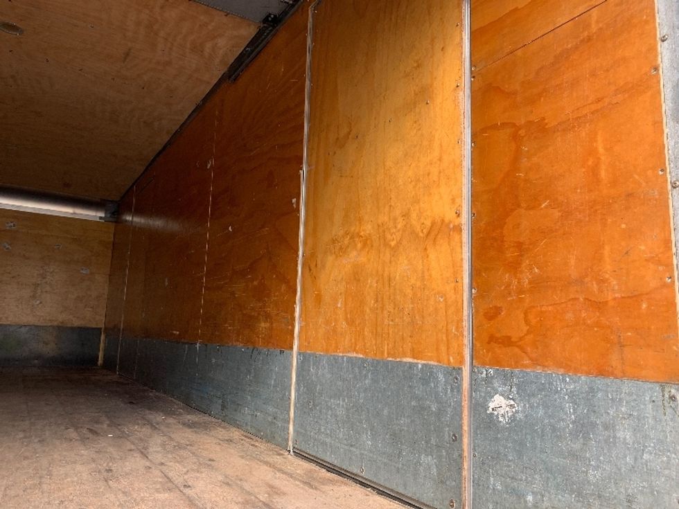 Medium Duty Box Truck-Light and Medium Duty Trucks-Freightliner-2019-M2-Norton-MA-159,989\n\t\tmiles-$ 56,250 - Image 11