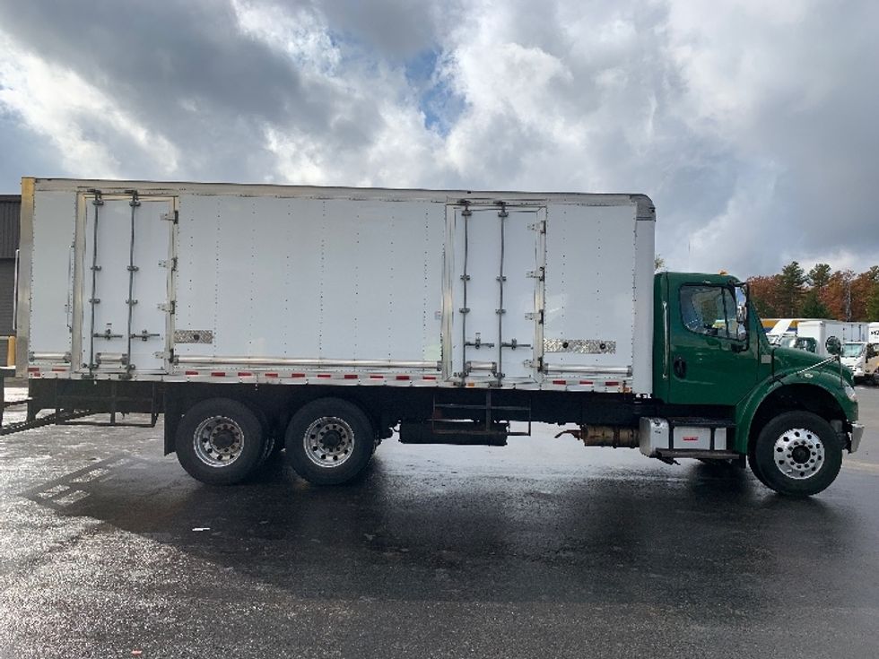 Medium Duty Box Truck-Light and Medium Duty Trucks-Freightliner-2019-M2-Norton-MA-159,989\n\t\tmiles-$ 56,250 - Image 14