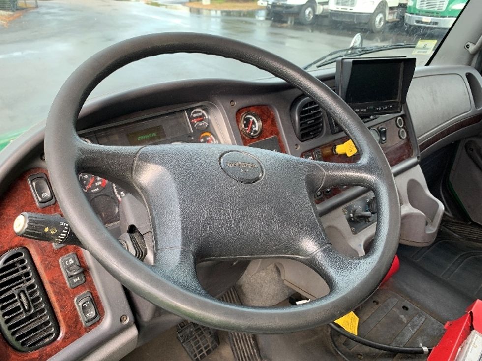 Medium Duty Box Truck-Light and Medium Duty Trucks-Freightliner-2019-M2-Norton-MA-159,989\n\t\tmiles-$ 56,250 - Image 16