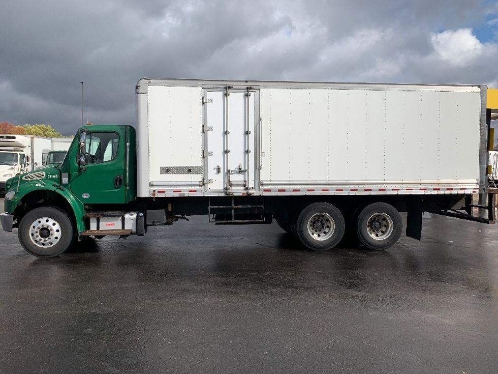 Medium Duty Box Truck-Light and Medium Duty Trucks-Freightliner-2019-M2-Norton-MA-159,989\n\t\tmiles-$ 56,250 - Image 4