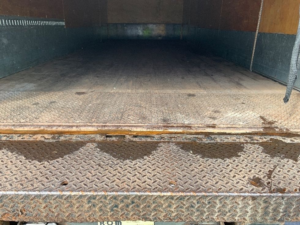 Medium Duty Box Truck-Light and Medium Duty Trucks-Freightliner-2019-M2-Norton-MA-159,989\n\t\tmiles-$ 56,250 - Image 9