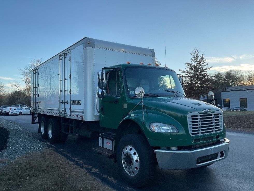 Medium Duty Box Truck-Light and Medium Duty Trucks-Freightliner-2019-M2-Norton-MA-161,281\n\t\tmiles-$ 56,000 - Image 1