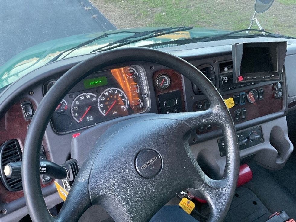 Medium Duty Box Truck-Light and Medium Duty Trucks-Freightliner-2019-M2-Norton-MA-161,281\n\t\tmiles-$ 56,000 - Image 18