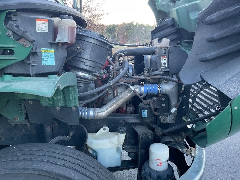 Medium Duty Box Truck-Light and Medium Duty Trucks-Freightliner-2019-M2-Norton-MA-161,281\n\t\tmiles-$ 56,000 - Image 23