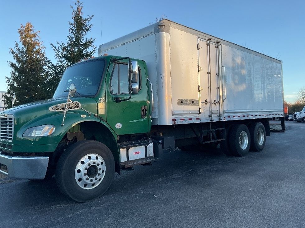Medium Duty Box Truck-Light and Medium Duty Trucks-Freightliner-2019-M2-Norton-MA-161,281\n\t\tmiles-$ 56,000 - Image 3