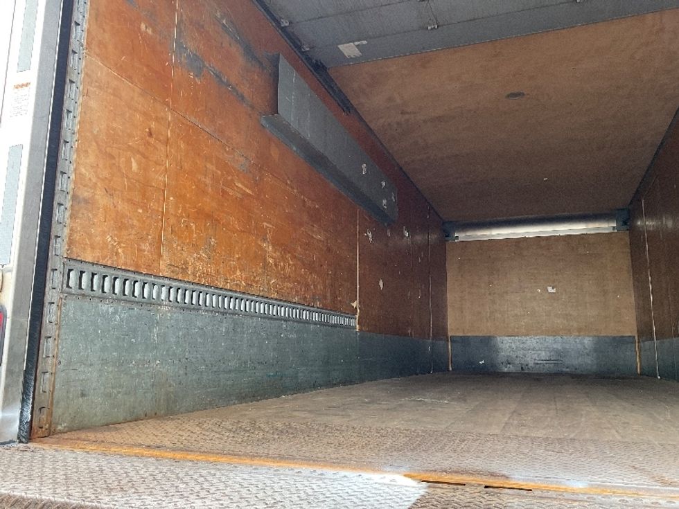 Medium Duty Box Truck-Light and Medium Duty Trucks-Freightliner-2019-M2-Norton-MA-161,419\n\t\tmiles-$ 56,000 - Image 11